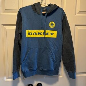 Oakley Sweatshirt